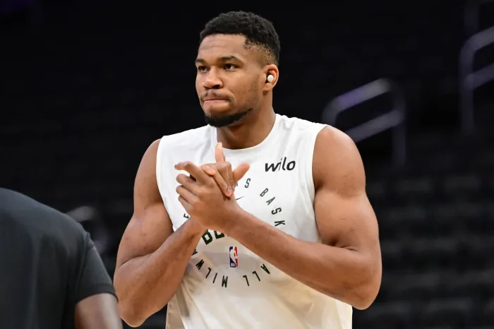 NBA直播-扬尼斯的“佛罗里达城市”言论为潜在的休赛期转会增添了吸引力。